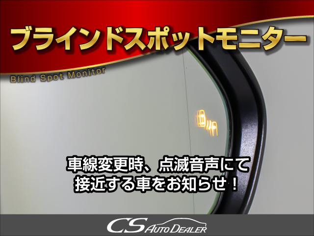 シフト周りです。スッキリとしつつも高級感
や操作性を損なわない作りとなって参ります
。