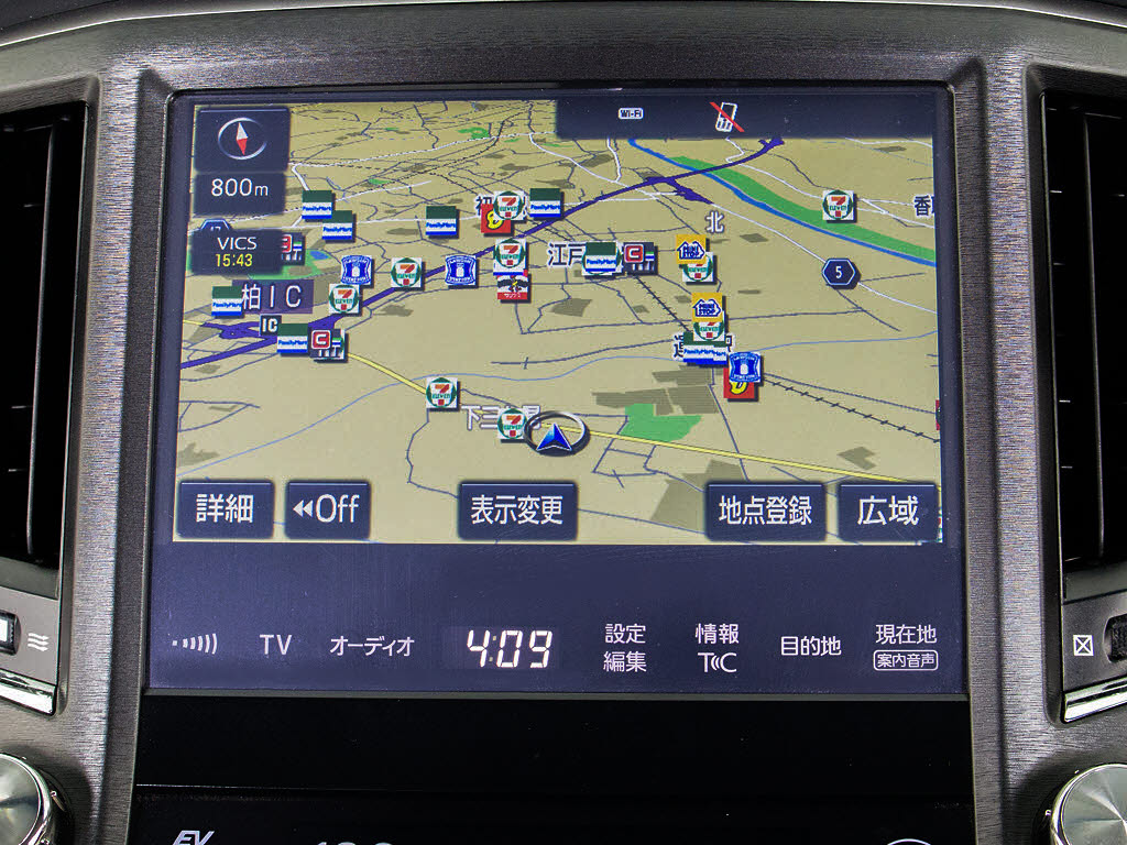 メーカー純正のSDナビが装備されています！
操作も簡単！見やすい！純正だからこその使
いやすさ！