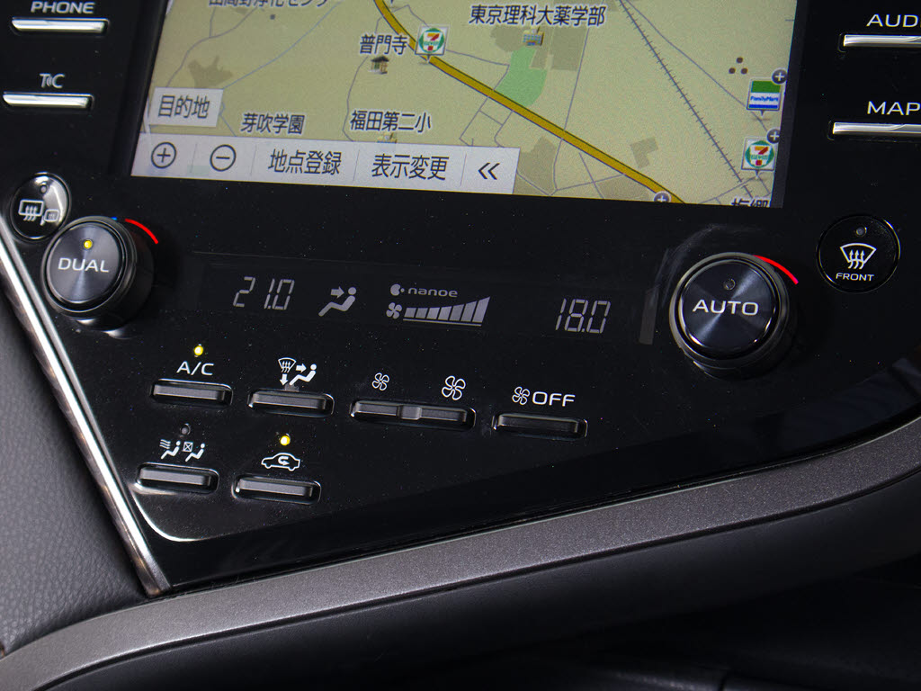 Ａｐｐｌｅ　Ｃａｒ　Ｐｌａｙ対応ナビとな
っております。お使いのｉＰｈｏｎｅ・アン
ドロイドをつなげて携帯のマップをナビへ反
映可能！