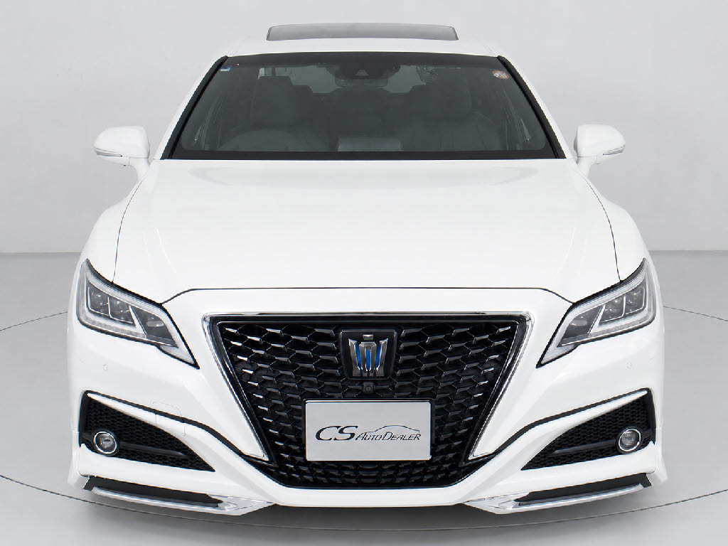 クラウン２．５ＨＶ　ＲＳアドバンス　黒本革　３６０　禁煙　ＴＲＤ