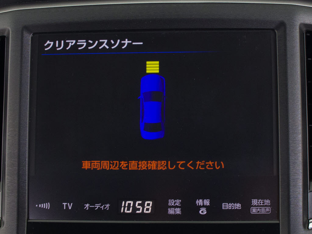 クリアランスソナーが付いています！フロン
ト＆リアにセンサーがあり、障害物に近づく
と警告音が鳴りドライバーへお知らせ！すご
く便利な人気装備です！！