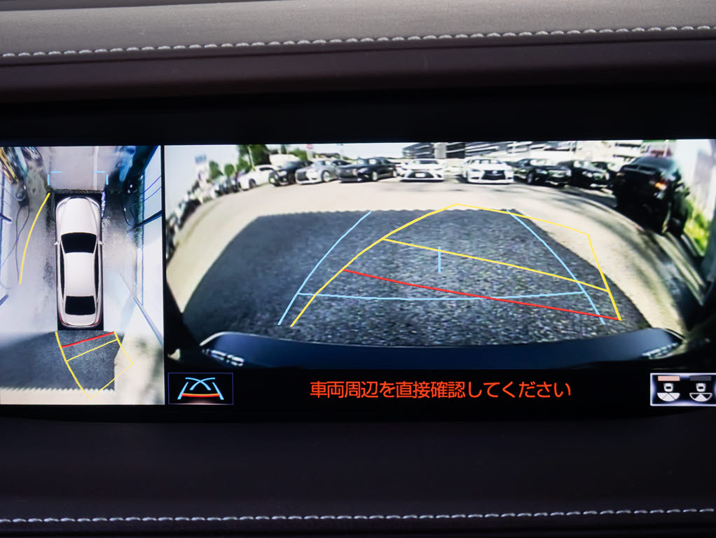 360度全周囲カメラパノラミックビューモニ
ター完備！