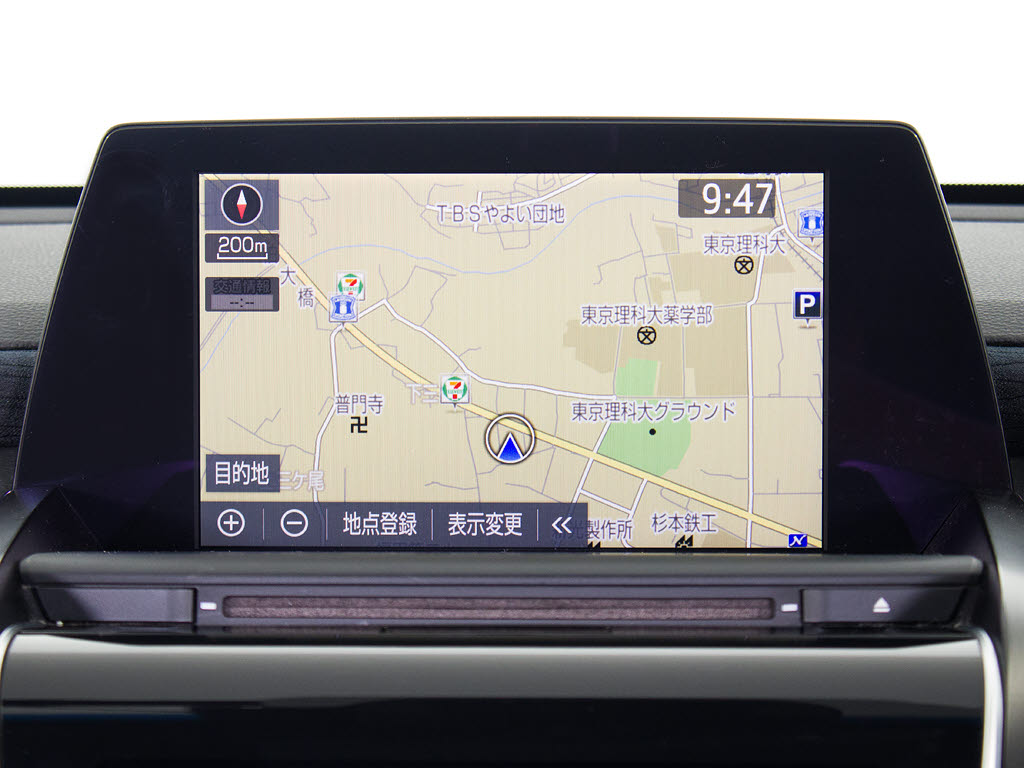 メーカー純正のSDナビが装備されています！
操作も簡単！見やすい！純正だからこその使
いやすさ！