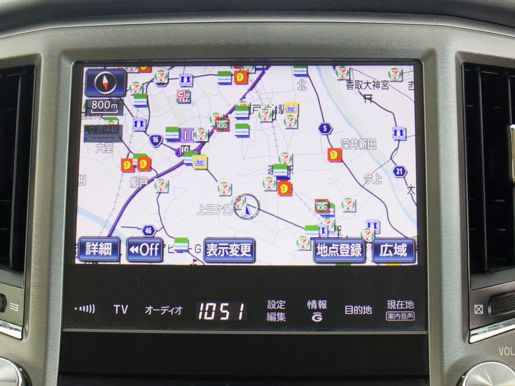メーカー純正のHDDナビが装備されています
！操作も簡単！見やすい！純正だからこその
使いやすさ！