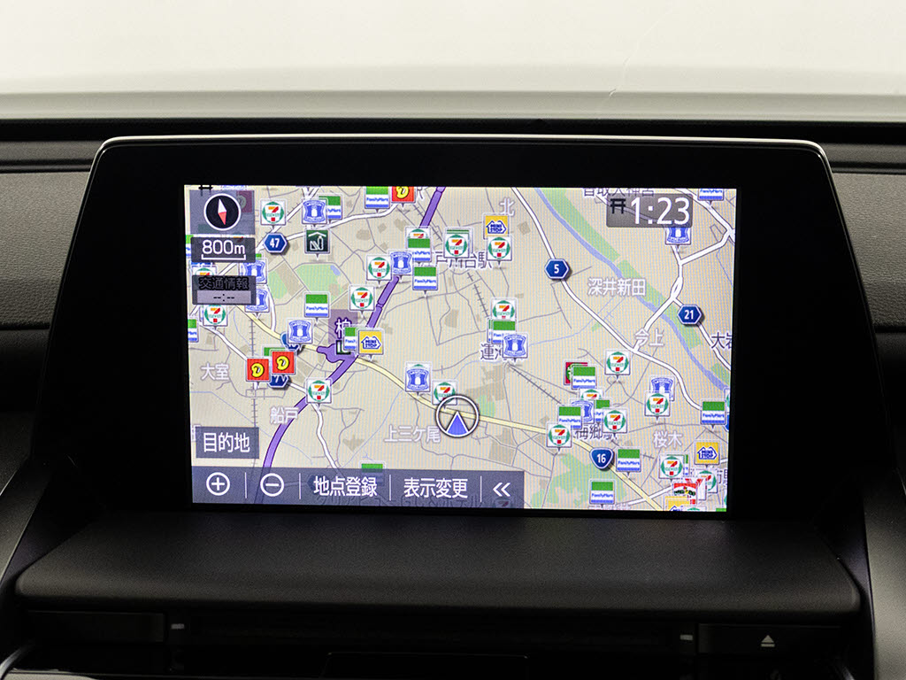 メーカー純正のSDナビが装備されています！
操作も簡単！見やすい！純正だからこその使
いやすさ！