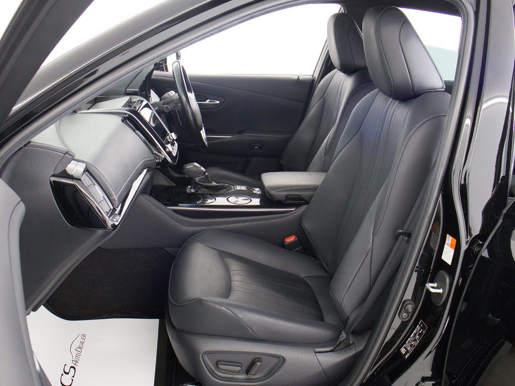 快適エアシート＆シートヒーターを装備して
います！高級車ならではの装備です！シート
が暖まる機能！シートから冷風が出る機能！
どちらも付いています！！寒い冬も、暑い夏
も快適にご乗車頂けます！！