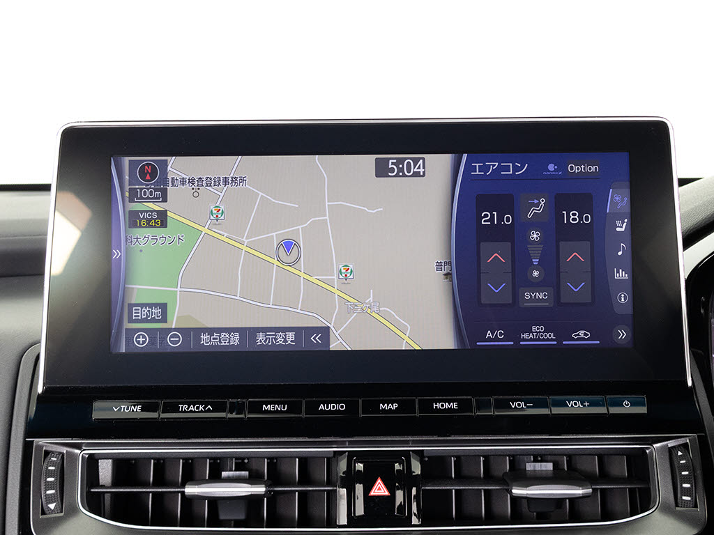 トヨタマルチオペレーションタッチ機能付き
の大画面SDナビ！12.3インチディスプレイ！
Bluetoothやスマホ連携も対応！