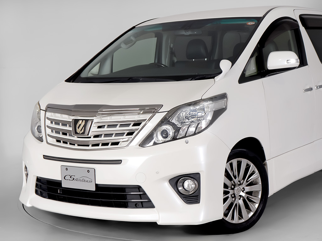 ★展示前点検実施★特殊な機材も用いて、前
車点検を実施しております！