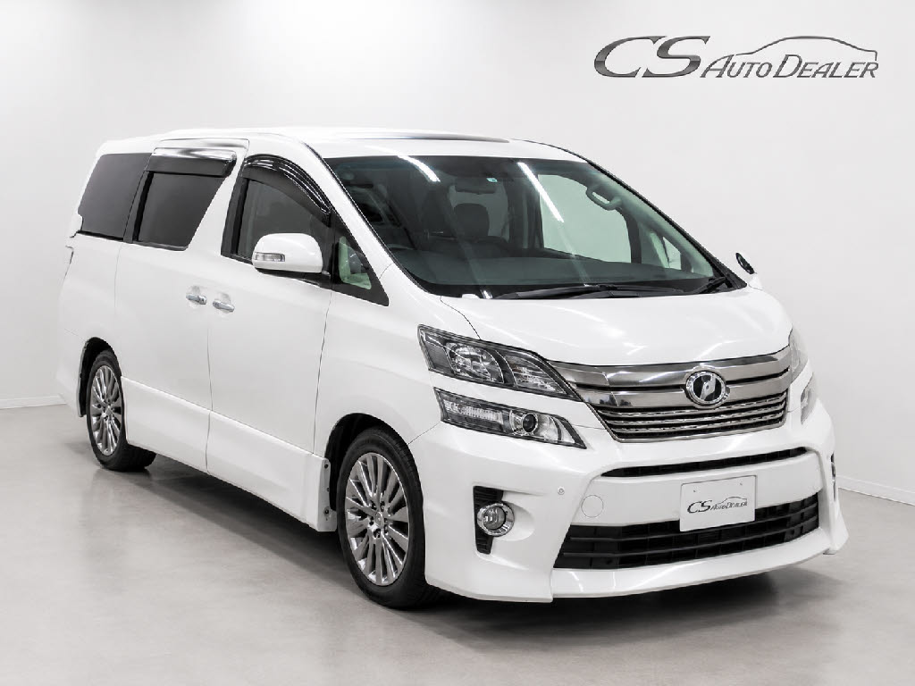 ヴェルファイア　２．４Ｚ　Ｇアイズ　サンルーフ　アルパインナビ　リアモニ