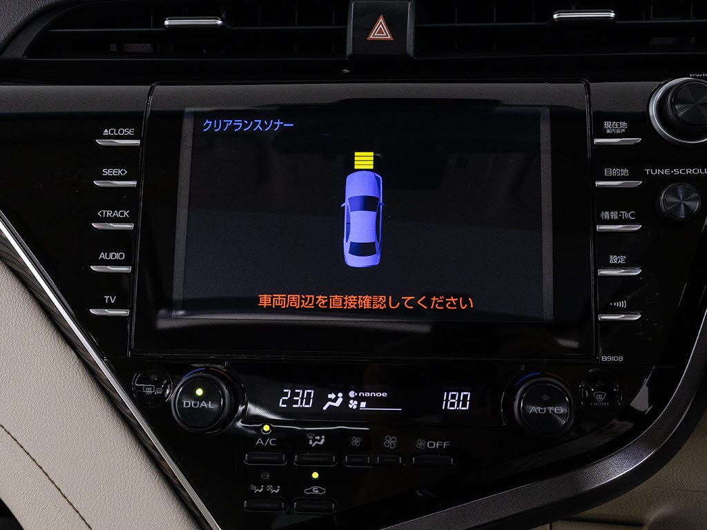 クリアランスソナーが付いています！フロン
ト＆リアにセンサーがあり、障害物に近づく
と警告音が鳴りドライバーへお知らせ！すご
く便利な人気装備です！！