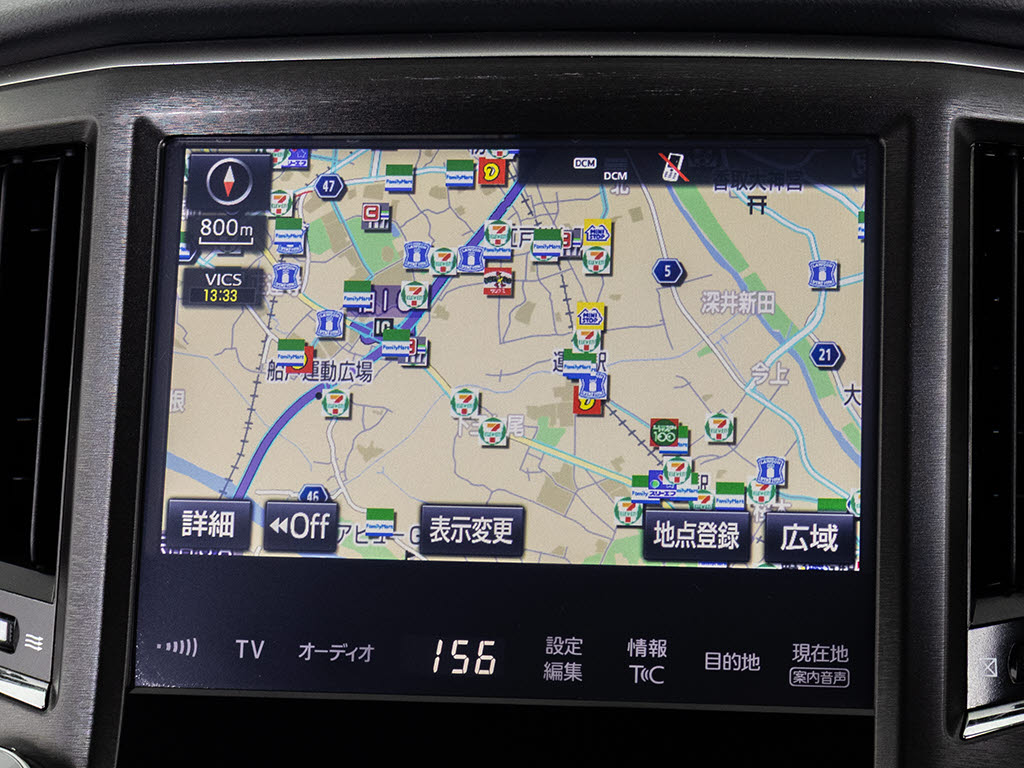 メーカー純正のSDナビが装備されています！
操作も簡単！見やすい！純正だからこその使
いやすさ！