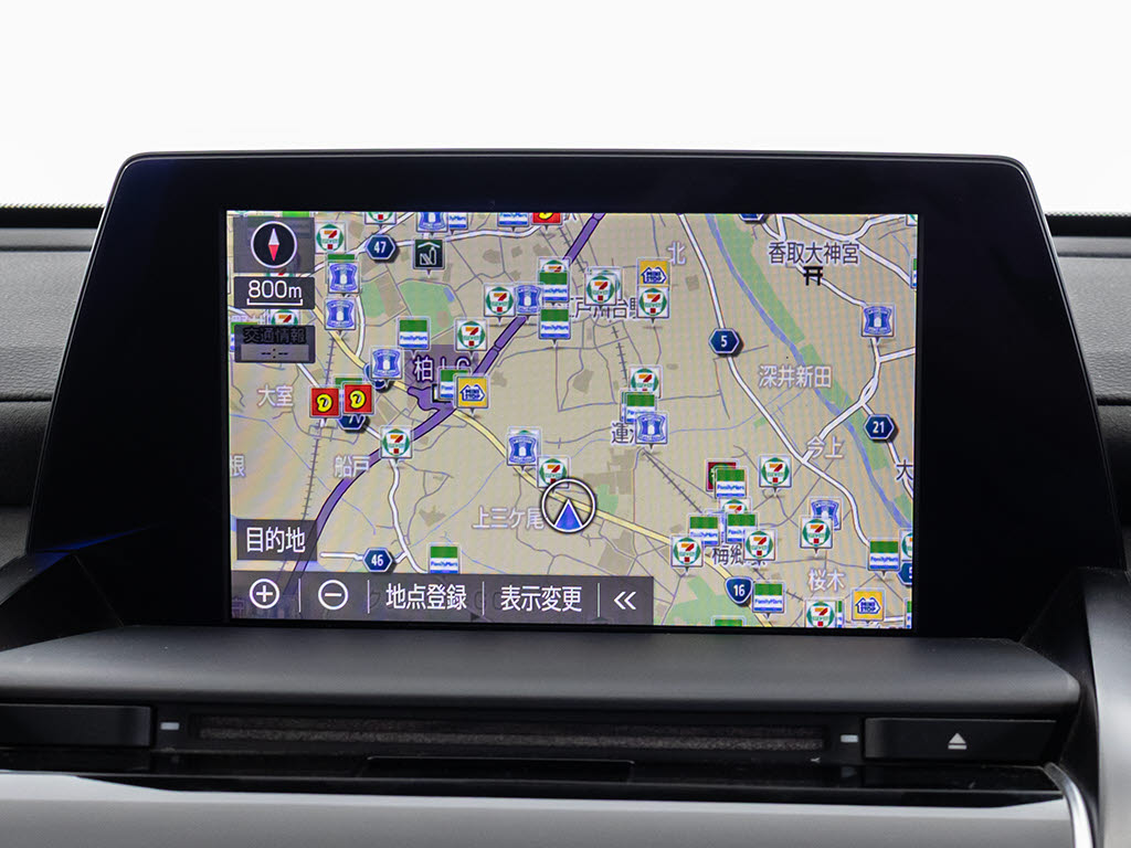 メーカー純正のSDナビが装備されています！
操作も簡単！見やすい！純正だからこその使
いやすさ！