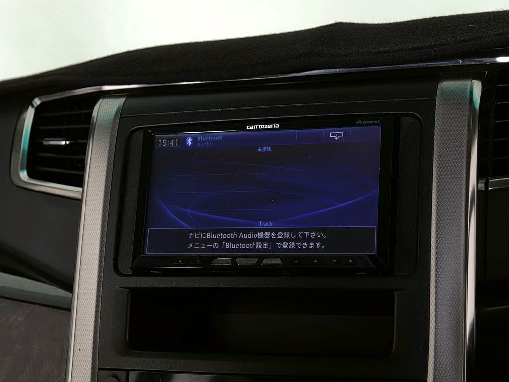 ★各種メディア対応★CD&DVDはもちろん
Bluetoothでスマホ等も接続可能！