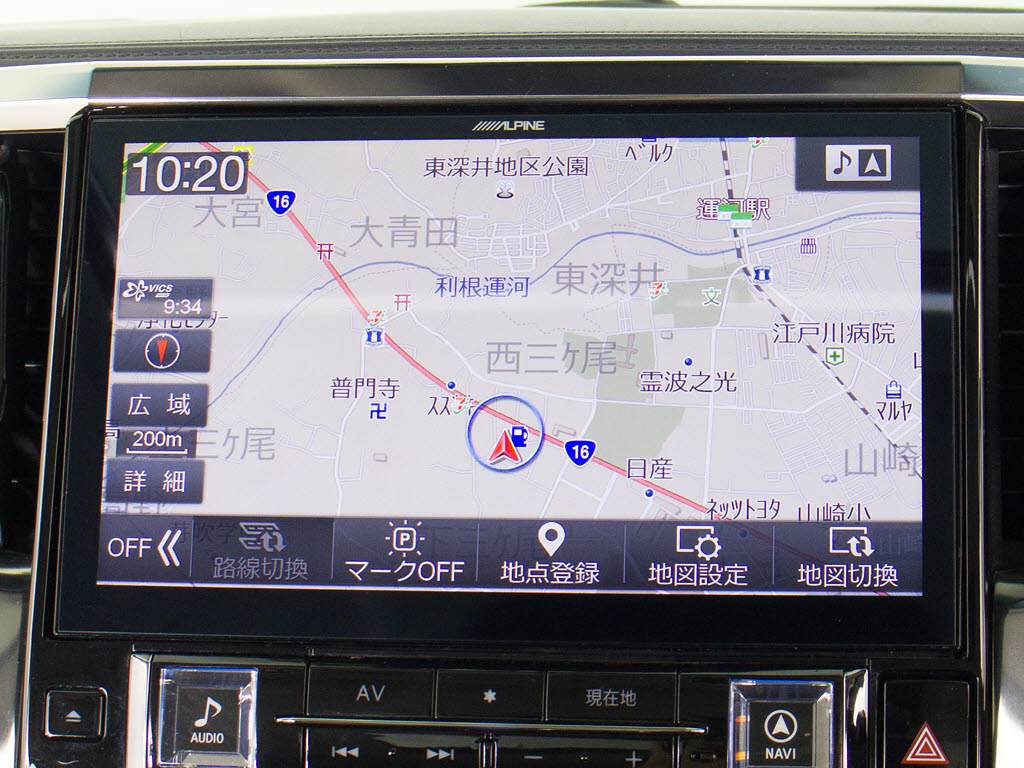 アルパイン製11インチBIG-Xナビが装備され
ています！操作も簡単！見やすい！