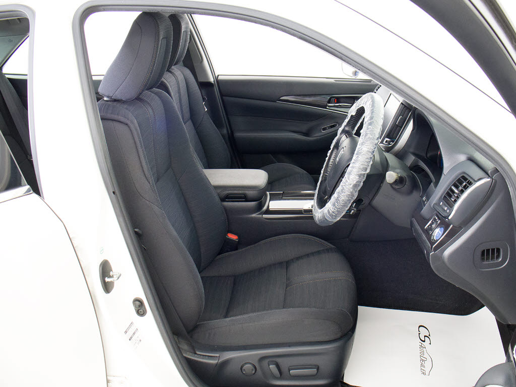 ★シートヒーターを装備しています！高級車
ならではの装備です！