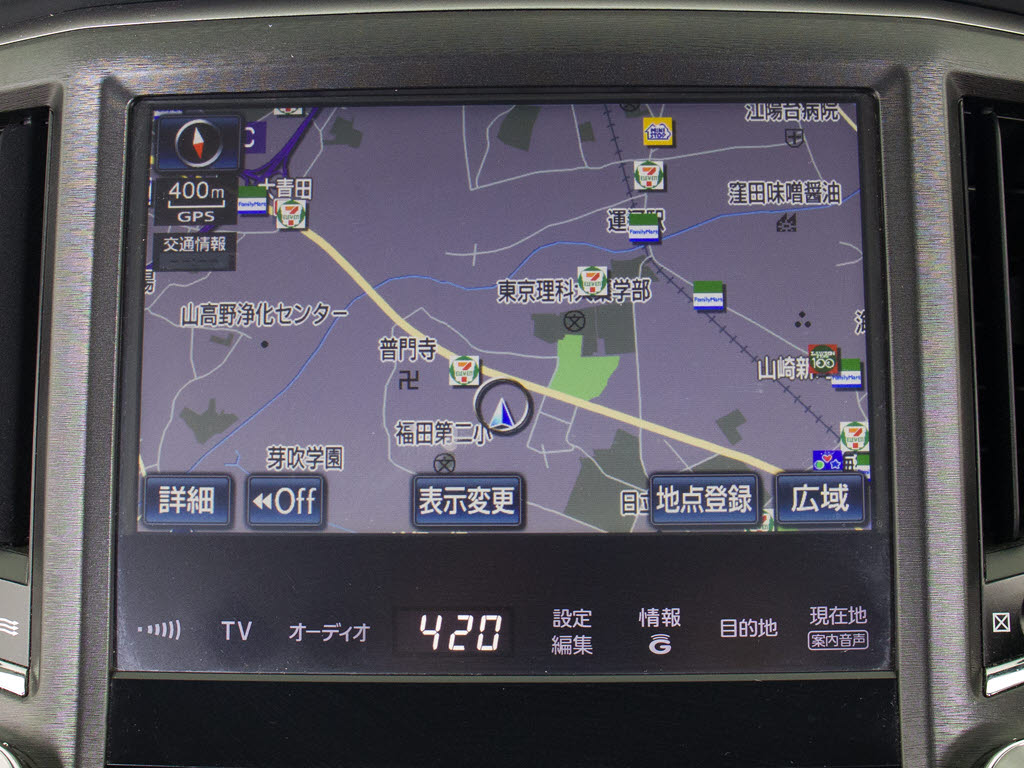 メーカー純正の大画面HDDナビが装備されて
います！操作も簡単！見やすい！純正だから
こその使いやすさ！