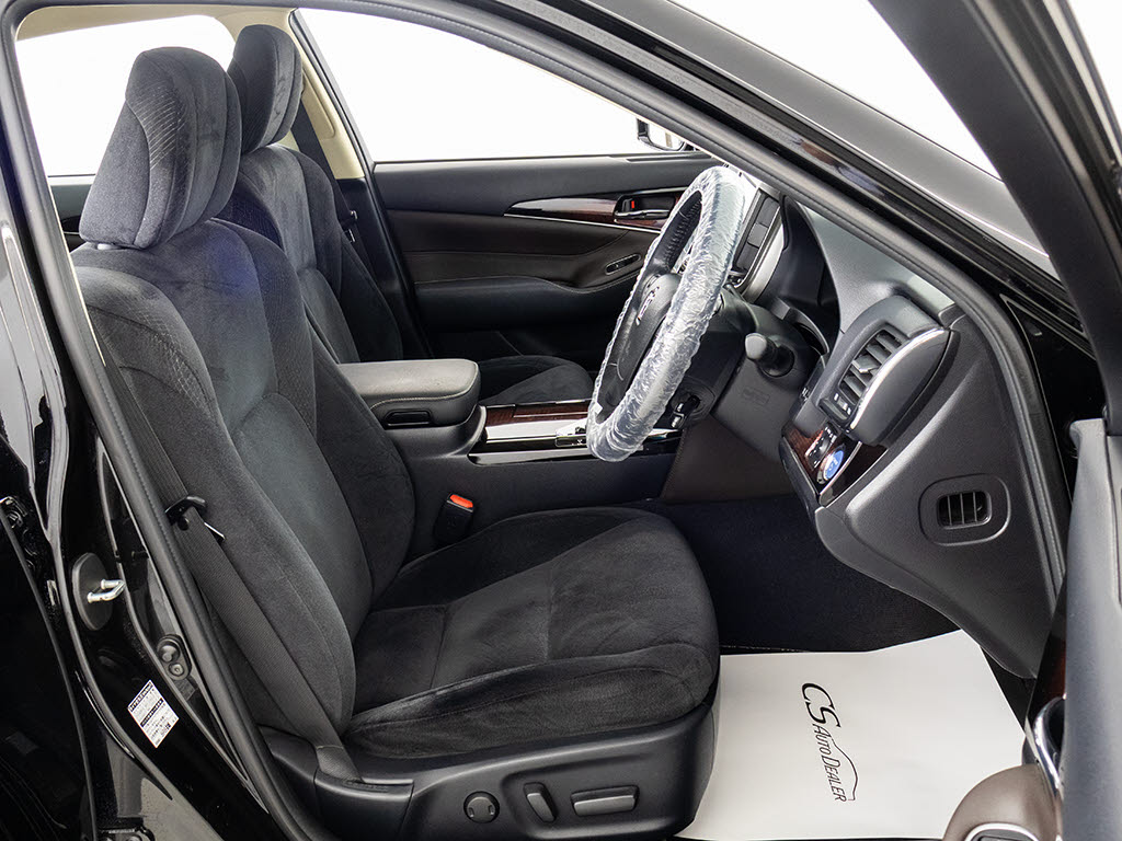 ★シートヒーターを装備しています！高級車
ならではの装備です！
