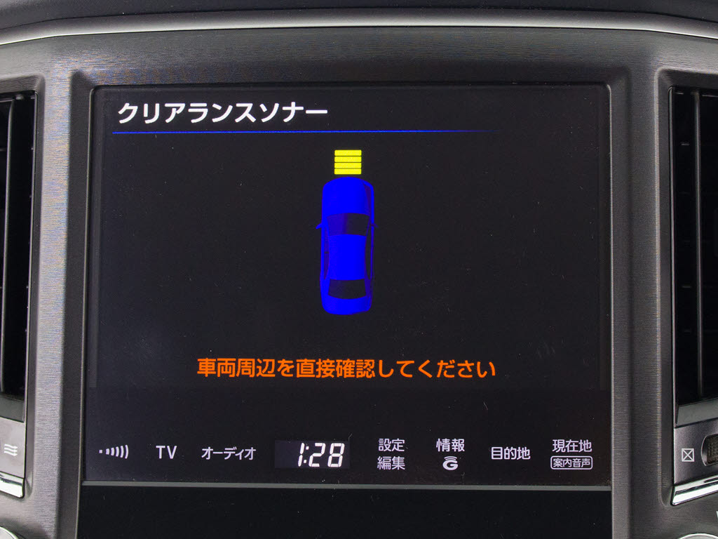 クリアランスソナーが付いています！フロン
ト＆リアにセンサーがあり、障害物に近づく
と警告音が鳴りドライバーへお知らせ！すご
く便利な人気装備です！！