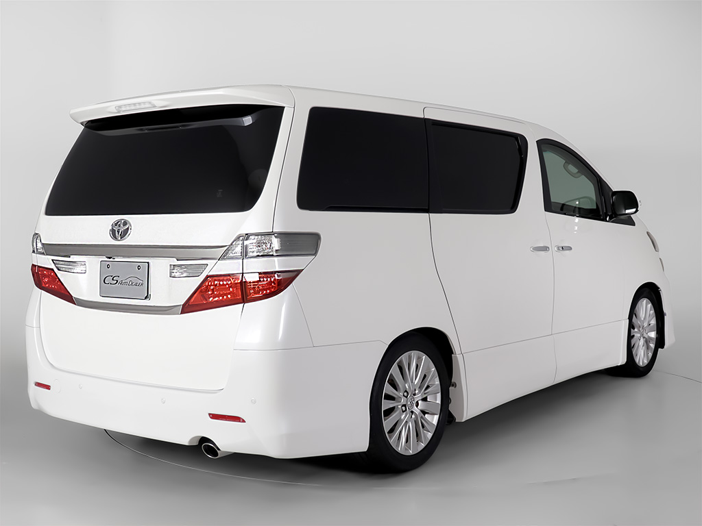 ★展示前点検実施★特殊な機材も用いて、全
車点検を実施しております！