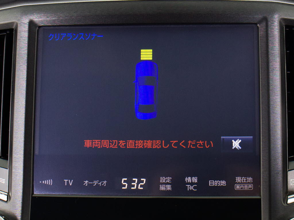 クリアランスソナーが付いています！フロン
ト＆リアにセンサーがあり、障害物に近づく
と警告音が鳴りドライバーへお知らせ！すご
く便利な人気装備です！！