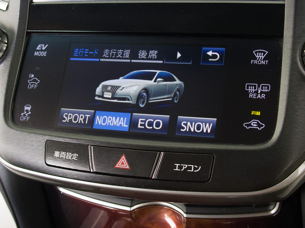 状況に応じて様々な走行モードを選択できま
す！いつでも快適なドライブを楽しむことが
可能です！