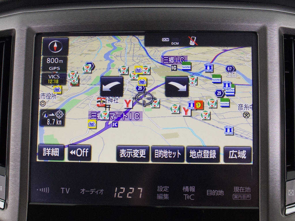 メーカー純正の大画面ＳＤナビが装備されて
います！操作も簡単！見やすい！純正だから
こその使いやすさ！
