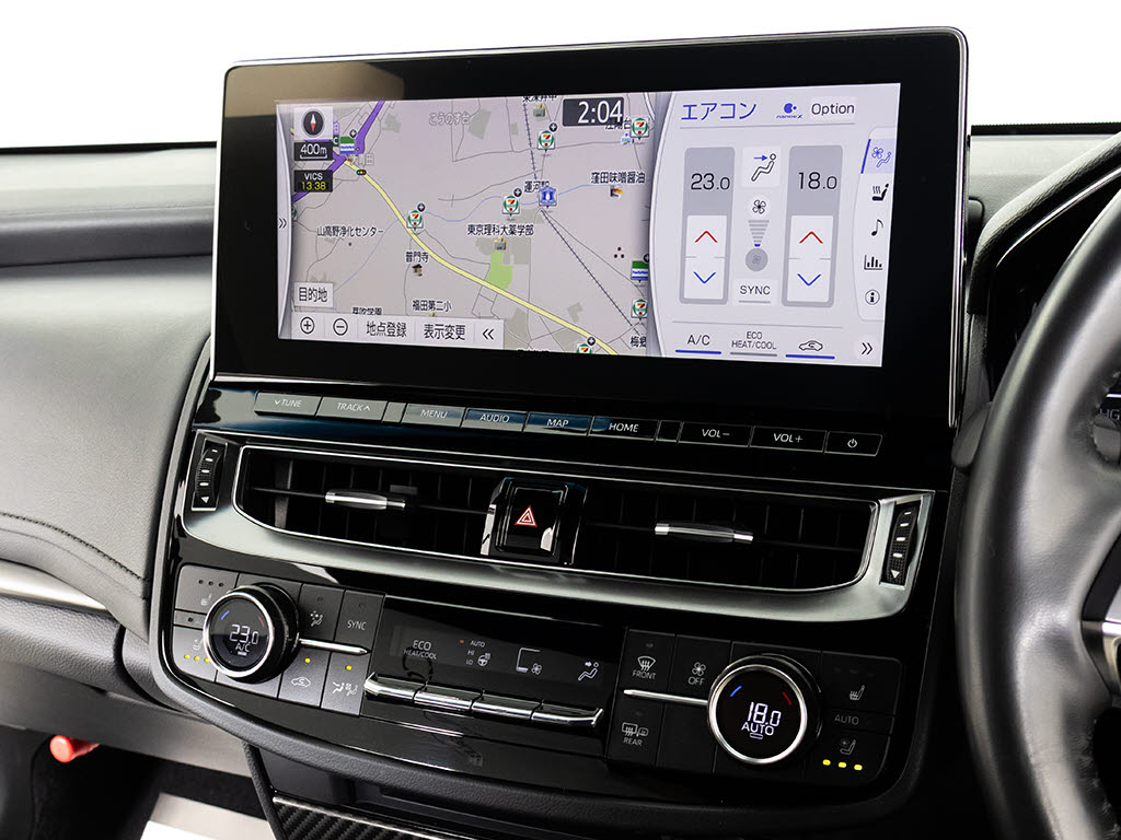 トヨタマルチオペレーションタッチ機能付き
の大画面SDナビ！12.3インチディスプレイ！
Bluetoothやスマホ連携も対応！
