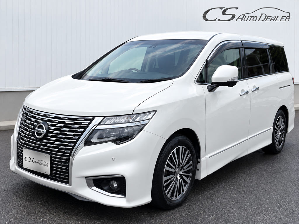 エルグランド　２５０ハイウェイスターＳ　４ＷＤ　１大ナビ後期禁煙