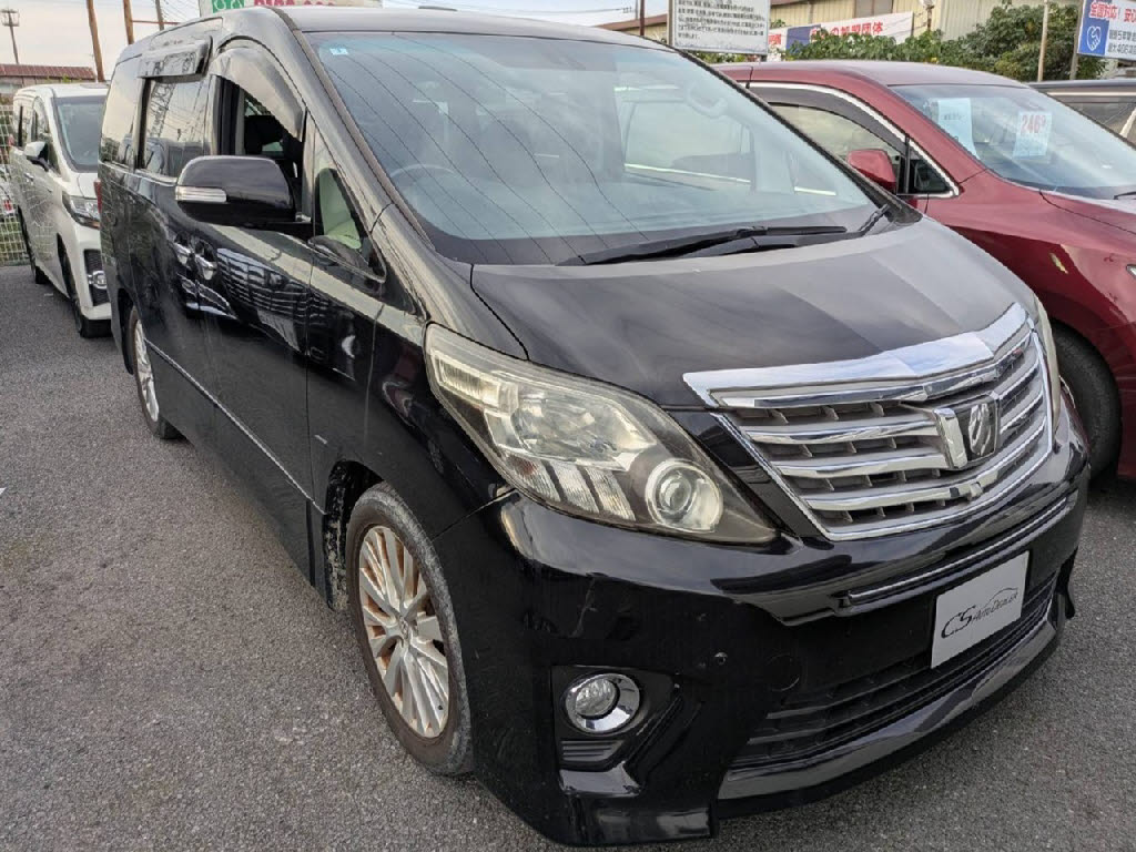 アルファード　３５０Ｓ-Ｃ　プレミアムサウンド　黒革禁煙サンルーフ