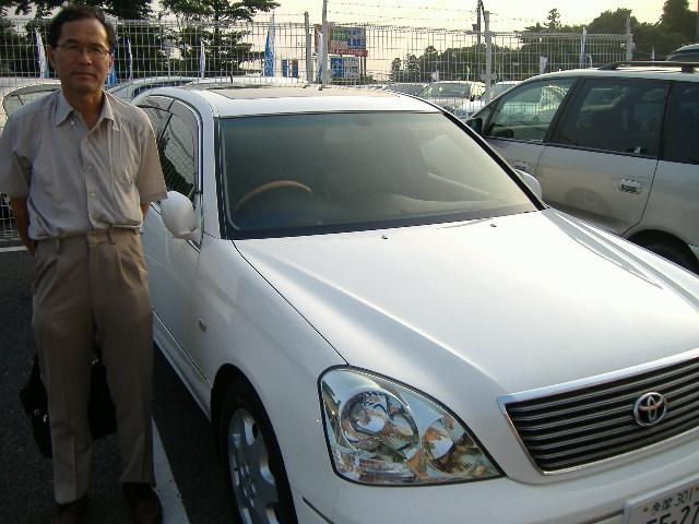 埼玉県よりセルシオを購入