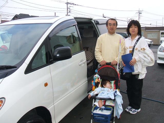 千葉県よりエスティマを購入