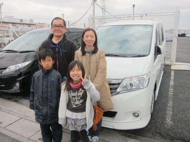 千葉県よりセレナを購入